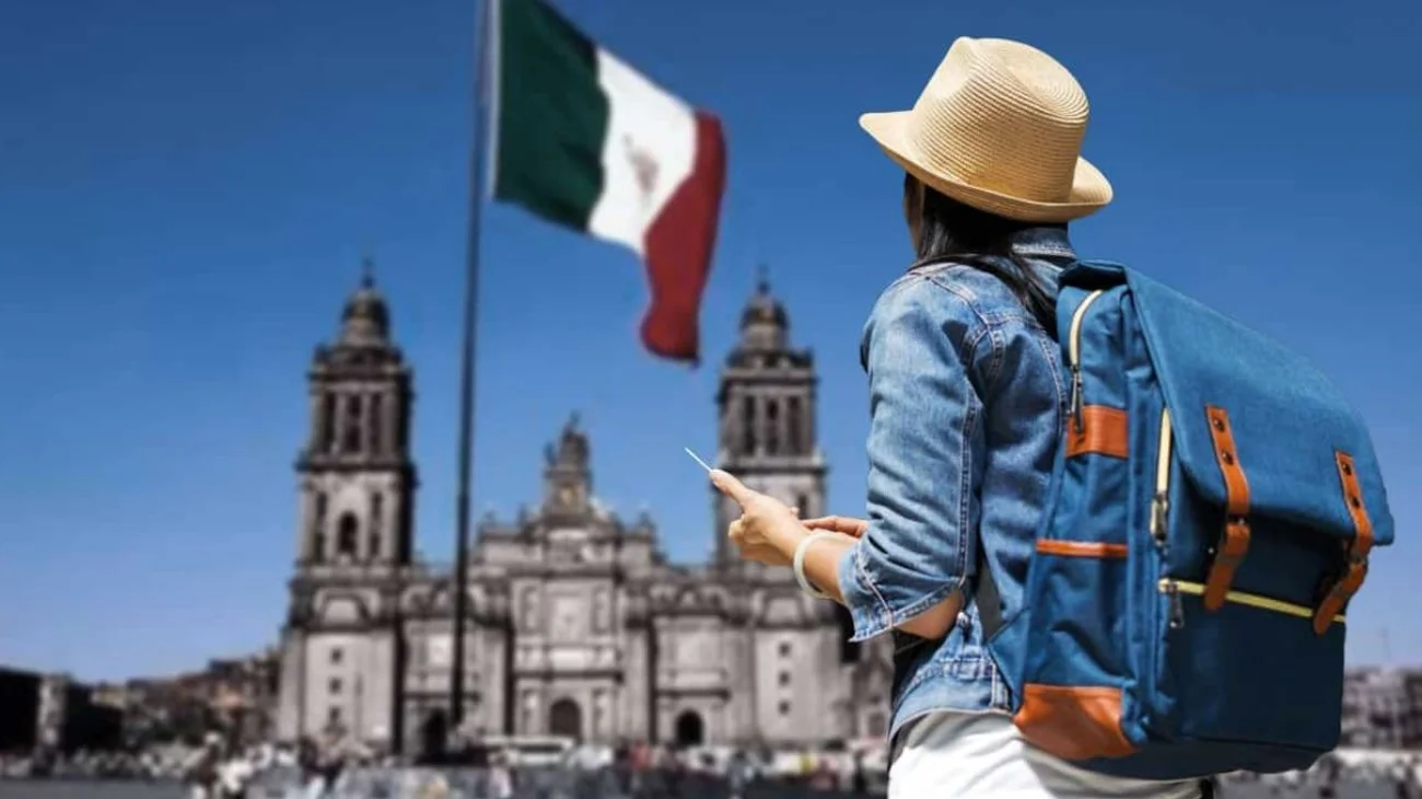 México logra récord en 2025 con llegada de turistas internacionales: Cierra  con 47.7 millones – El Financiero