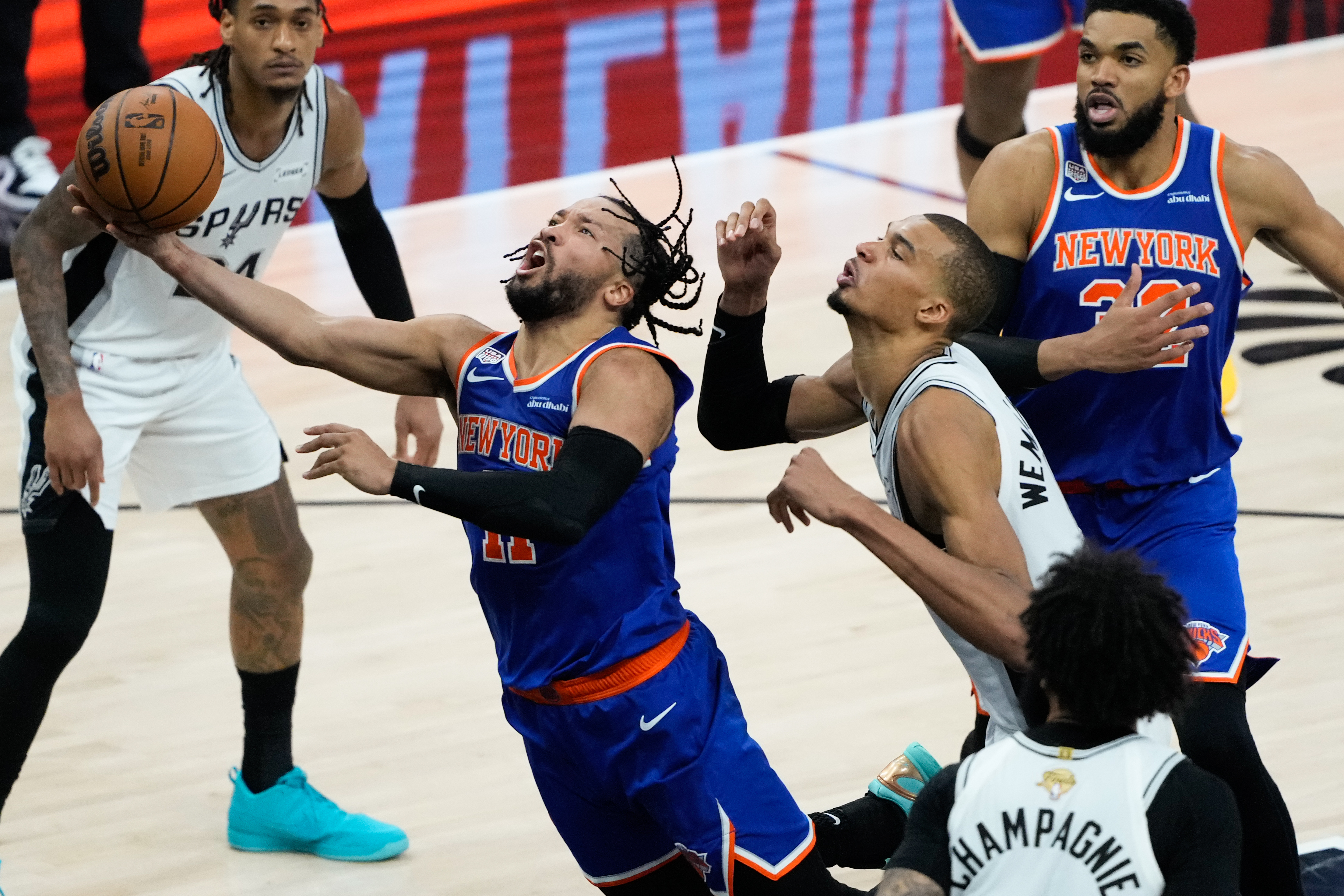 Knicks de NY es campeón de la NBA: Es su primer título en 53 años – El Financiero