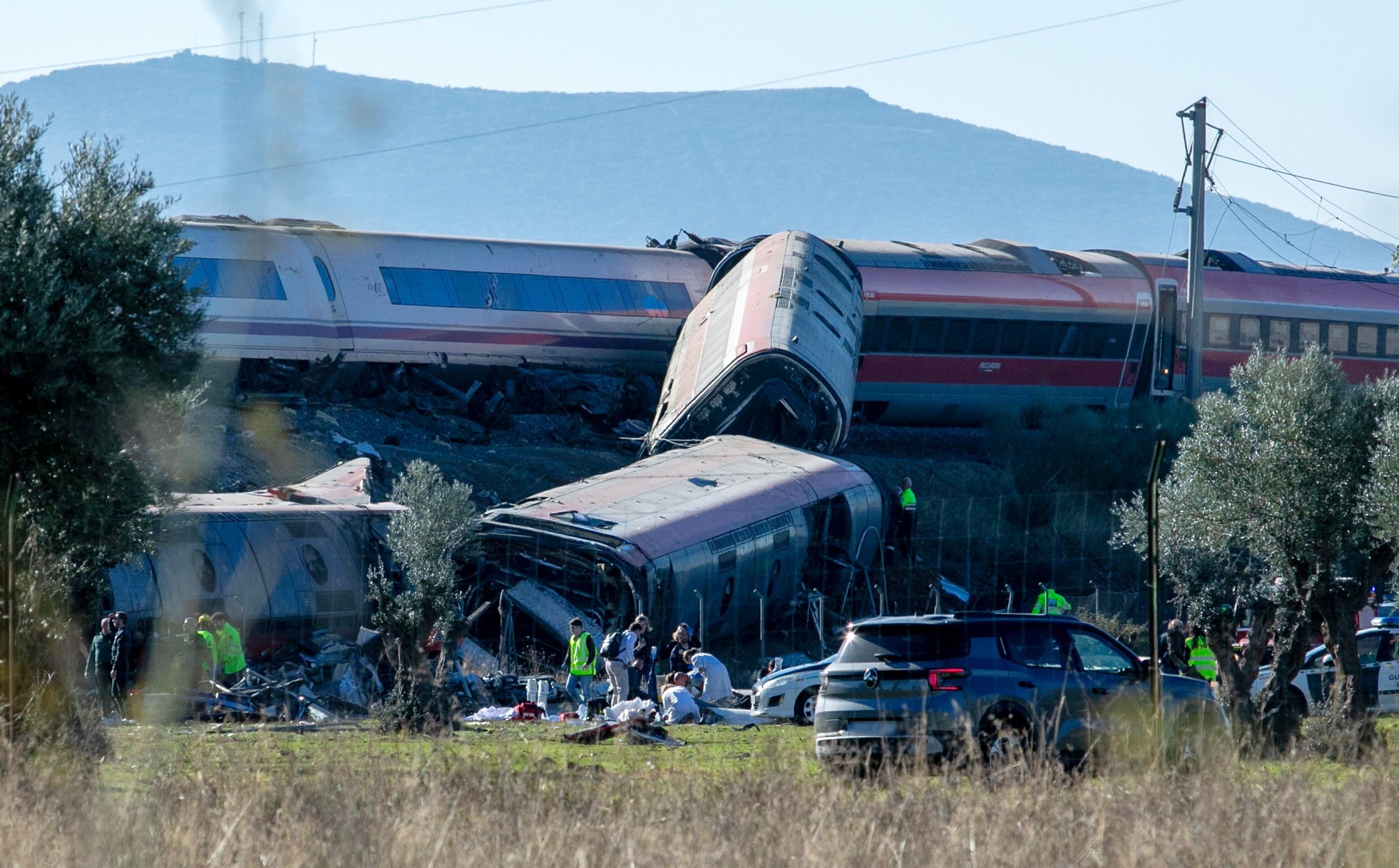 Siete mexicanos resultan heridos en accidente ferroviario en España