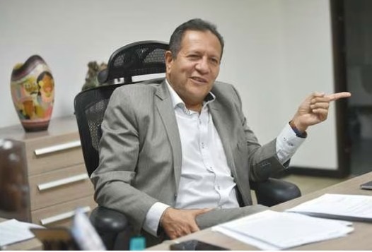Procuraduría suspendió por tres meses al Superintendente de Subsidio  Familiar, Luis Guillermo Pérez Casas - ELHERALDO.CO