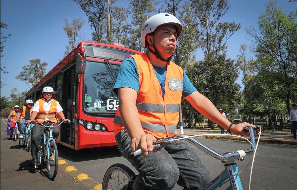 Semovi hará pruebas piloto de carril exclusivo para transporte público y ciclistas