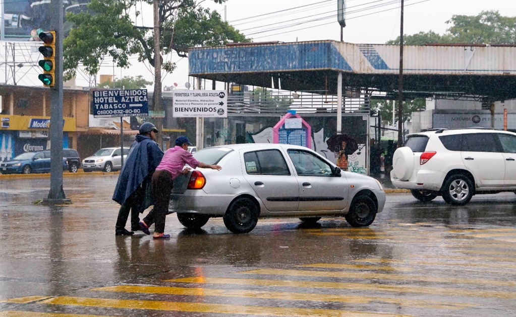 Aplican Plan DN-III por lluvias en Tabasco