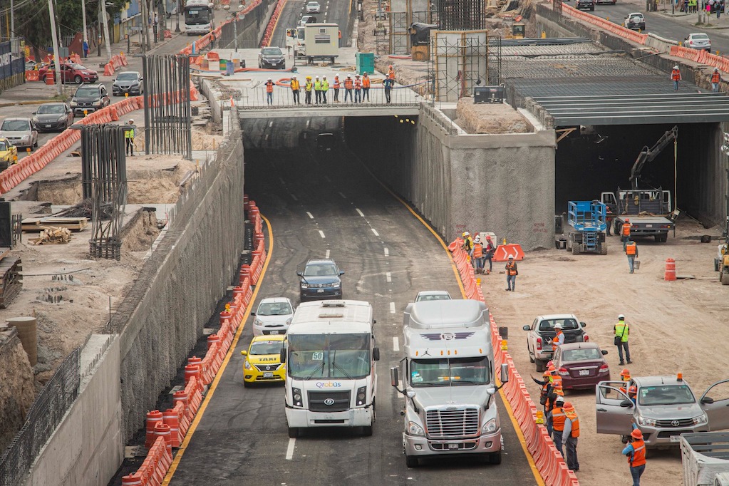 Abren un tramo de carriles centrales del Paseo 5 de Febrero 