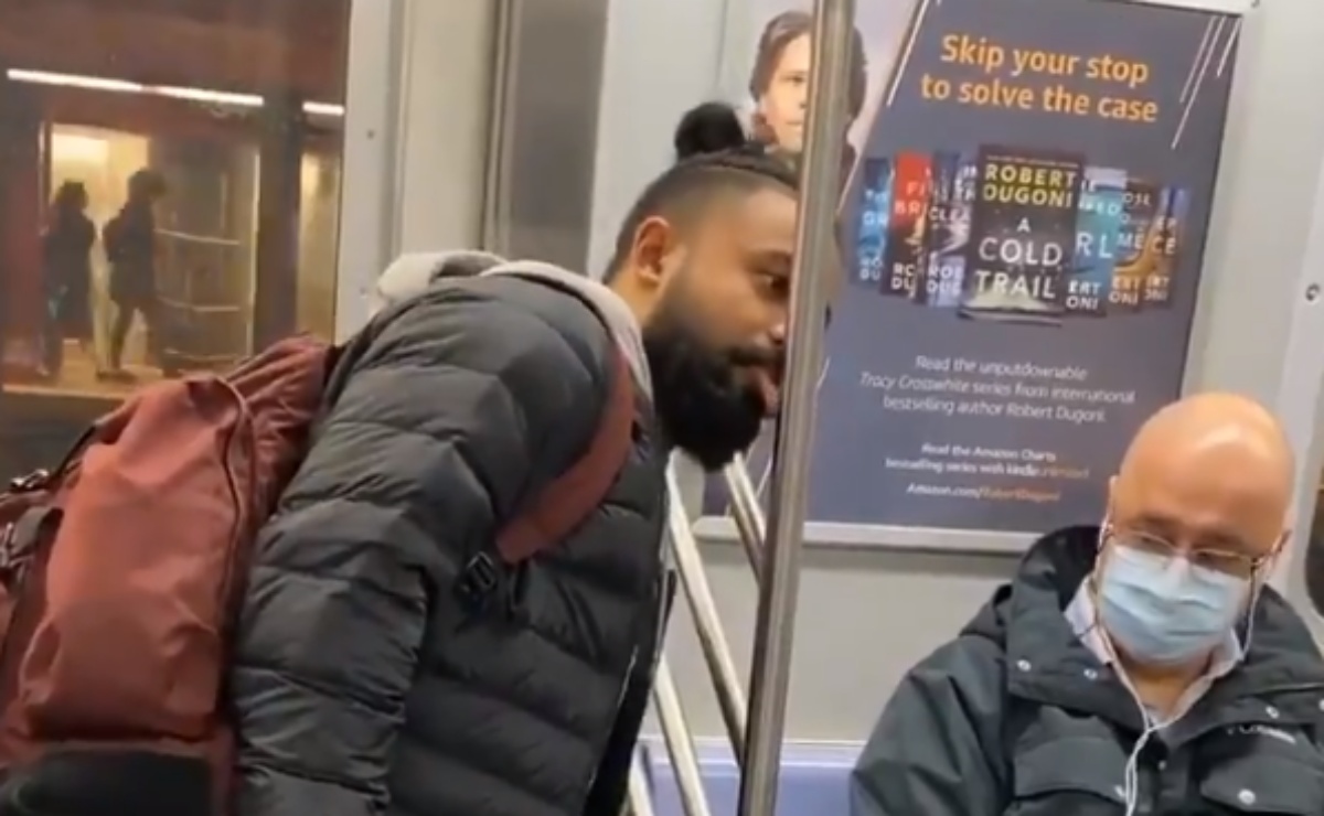 Video. Youtuber lame tubo de Metro de Nueva York en plena pandemia