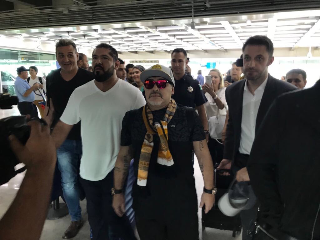 Maradona llega a Culiacán para tomar las riendas de Dorados