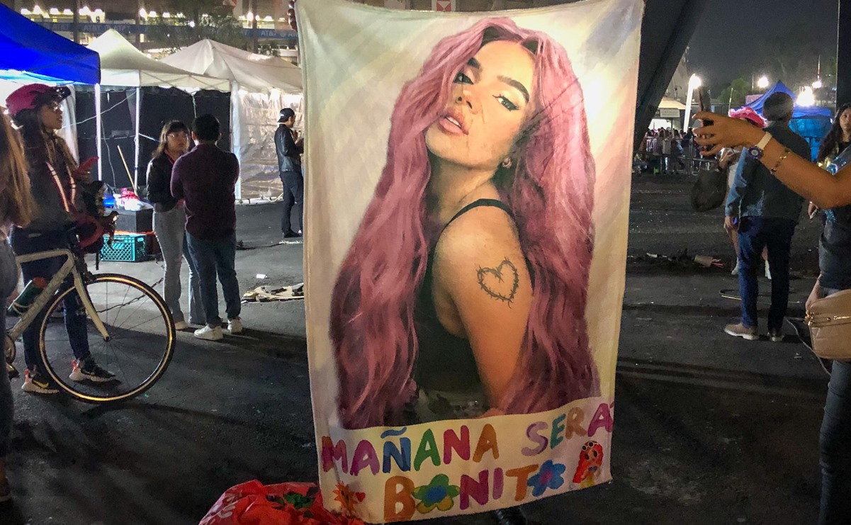 Asaltan a 2 mujeres que acudían a concierto de Karol G en el Azteca; ladrones reciben a balazos a policías