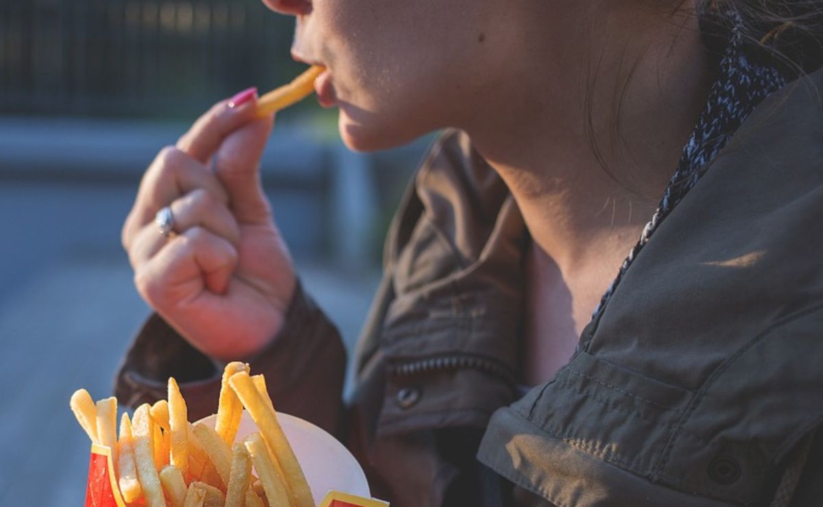 Incorpora estos hábitos en tu rutina para reducir el colesterol sin sufrir dietas restrictivas