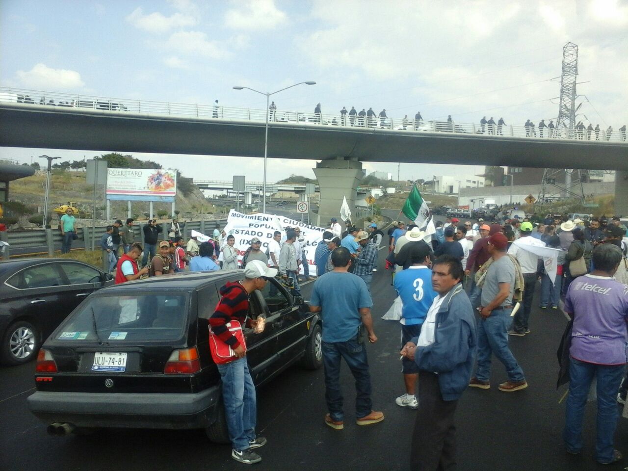 Manifestaciones en Querétaro generan caos vial