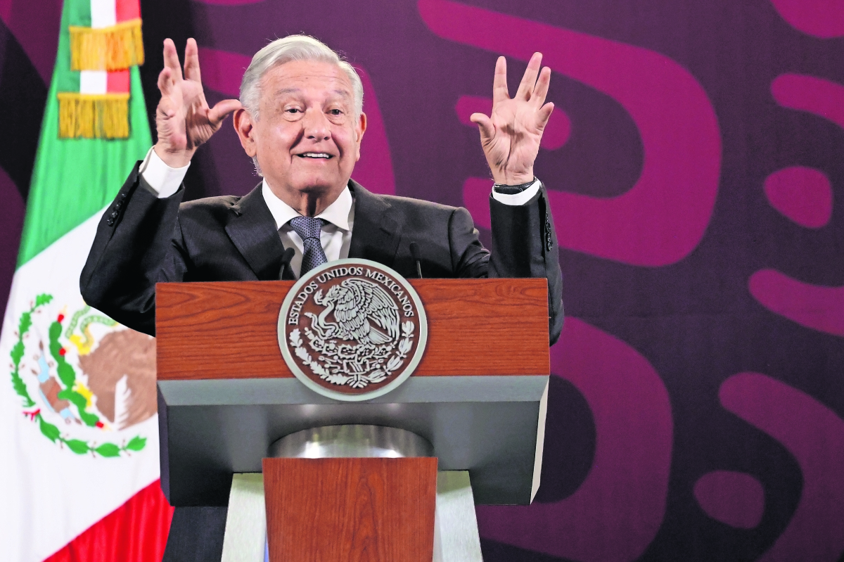 ...AMLO, con más iniciativas en la congeladora