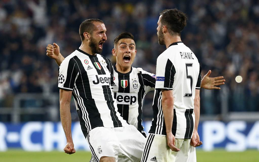 Juventus golea 3-0 al Barcelona en cuartos final Liga Campeones