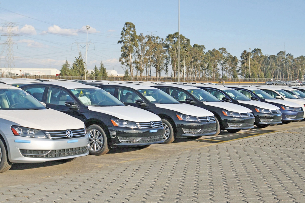 Disminuyen los compradores de autos nuevos, dice AMDA