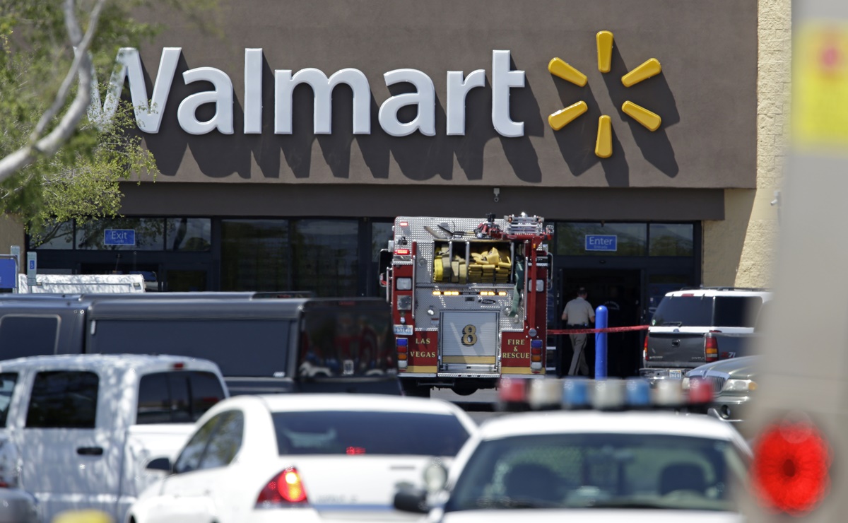 Mujer recibe $10 mdd de Walmart por incidente que le hizo perder una pierna