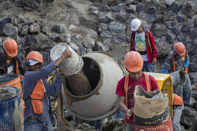 Prevén alza de 12% en costos de construcción 