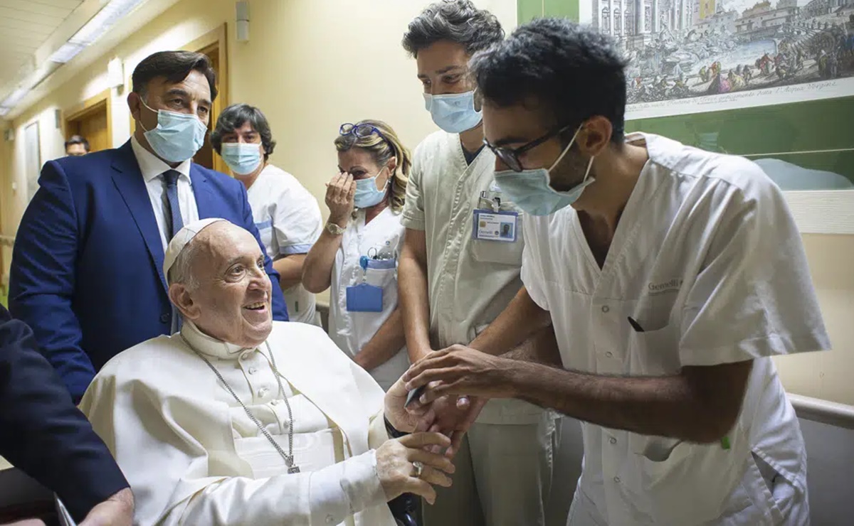 Papa Francisco saldrá del hospital el viernes