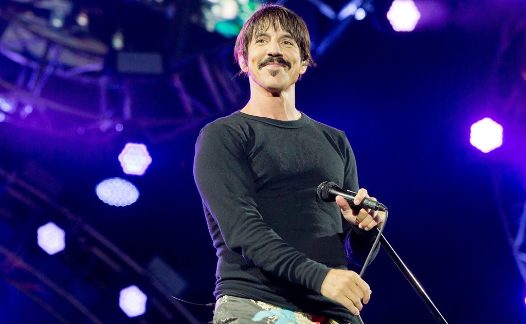 Vocalista de Red Hot Chili Peppers salva la vida de un bebé