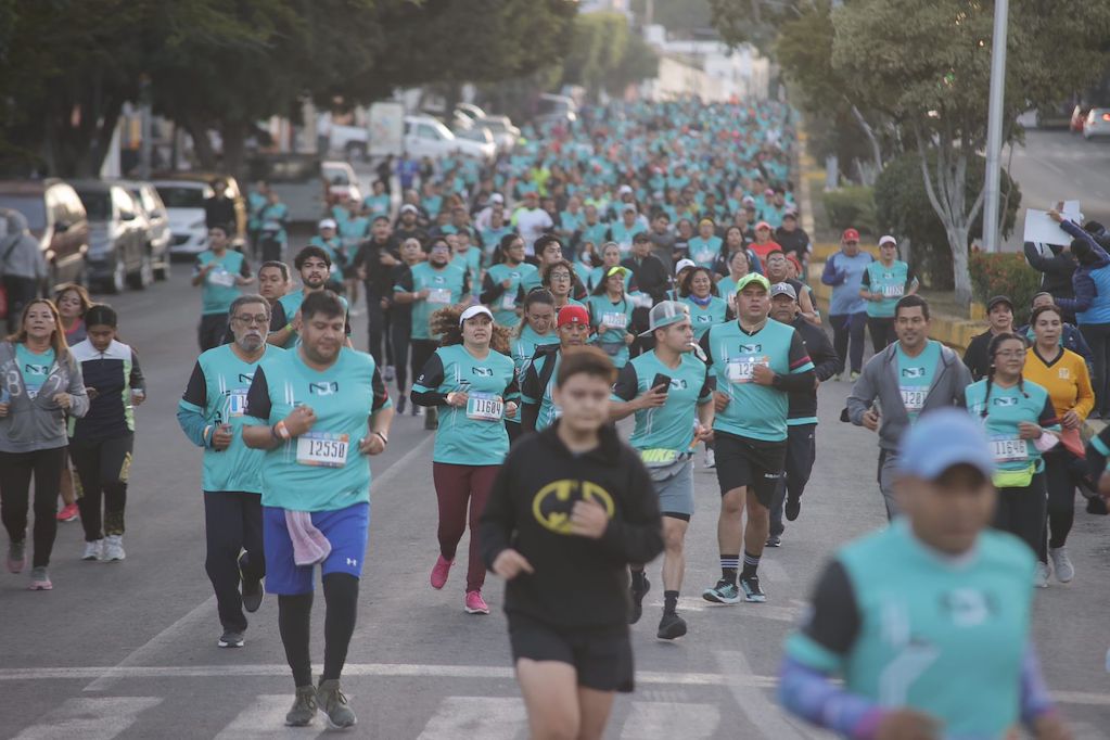 Más de 16 mil corredores invaden las calles con el Querétaro Maratón 