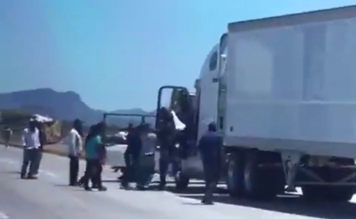 Golpean a trailero por no pagar cuota de yaquis en carretera de Sonora