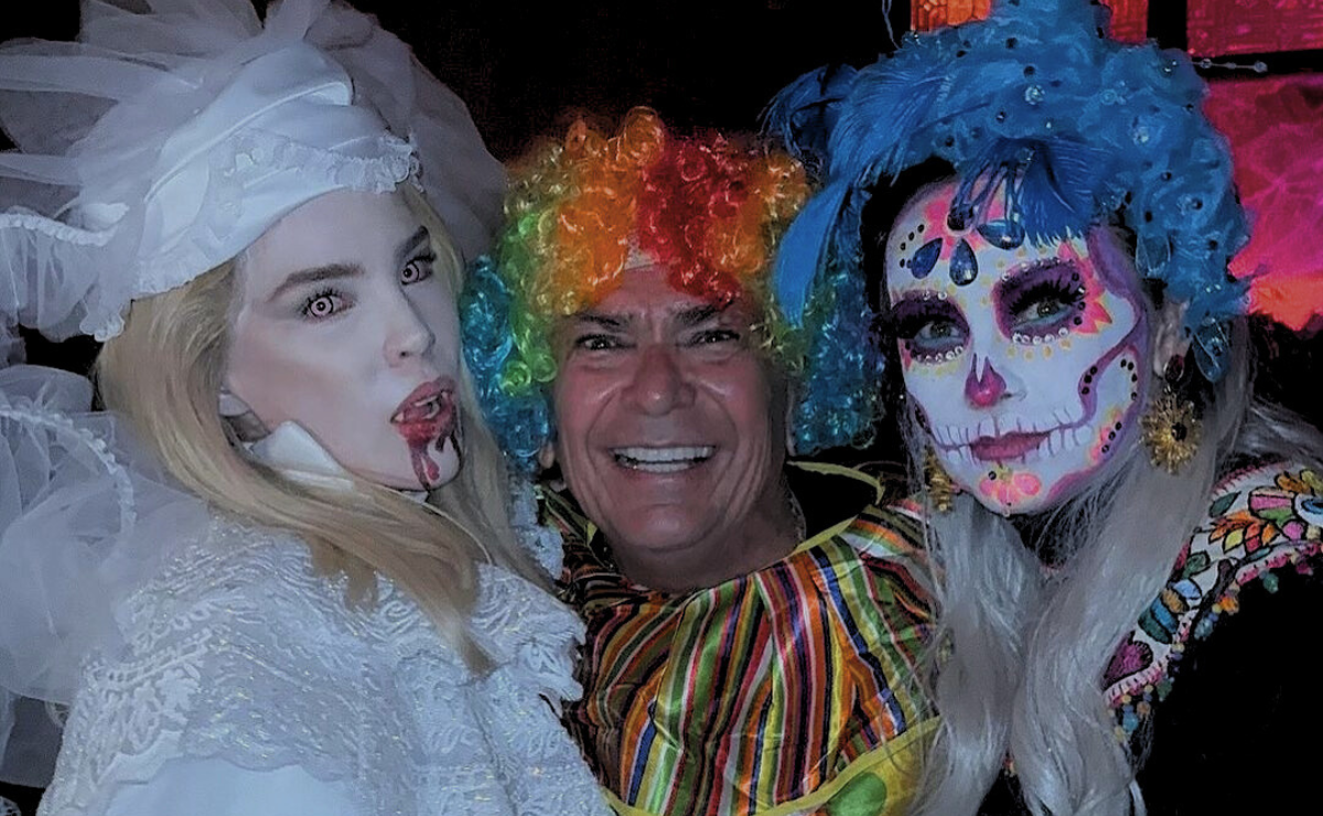Belinda se corona como la reina del Halloween, así encarnó a Lucy Westenra