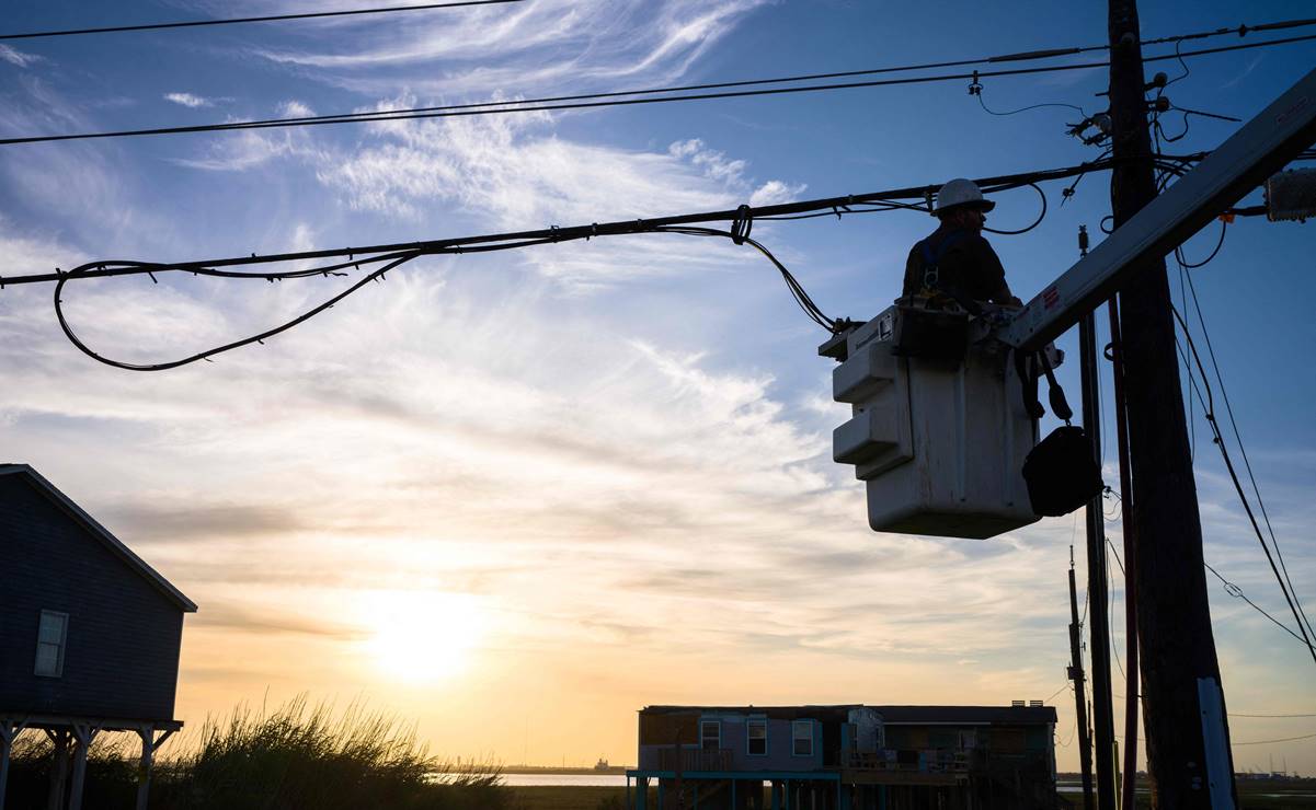 Sin aire acondicionado ni luz por Beryl, residentes de Houston enfrentan ahora alerta de calor