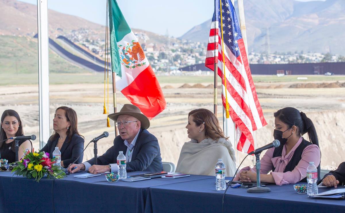 Estados Unidos y México se comprometen a concluir obras de cruce fronterizo en 2023 