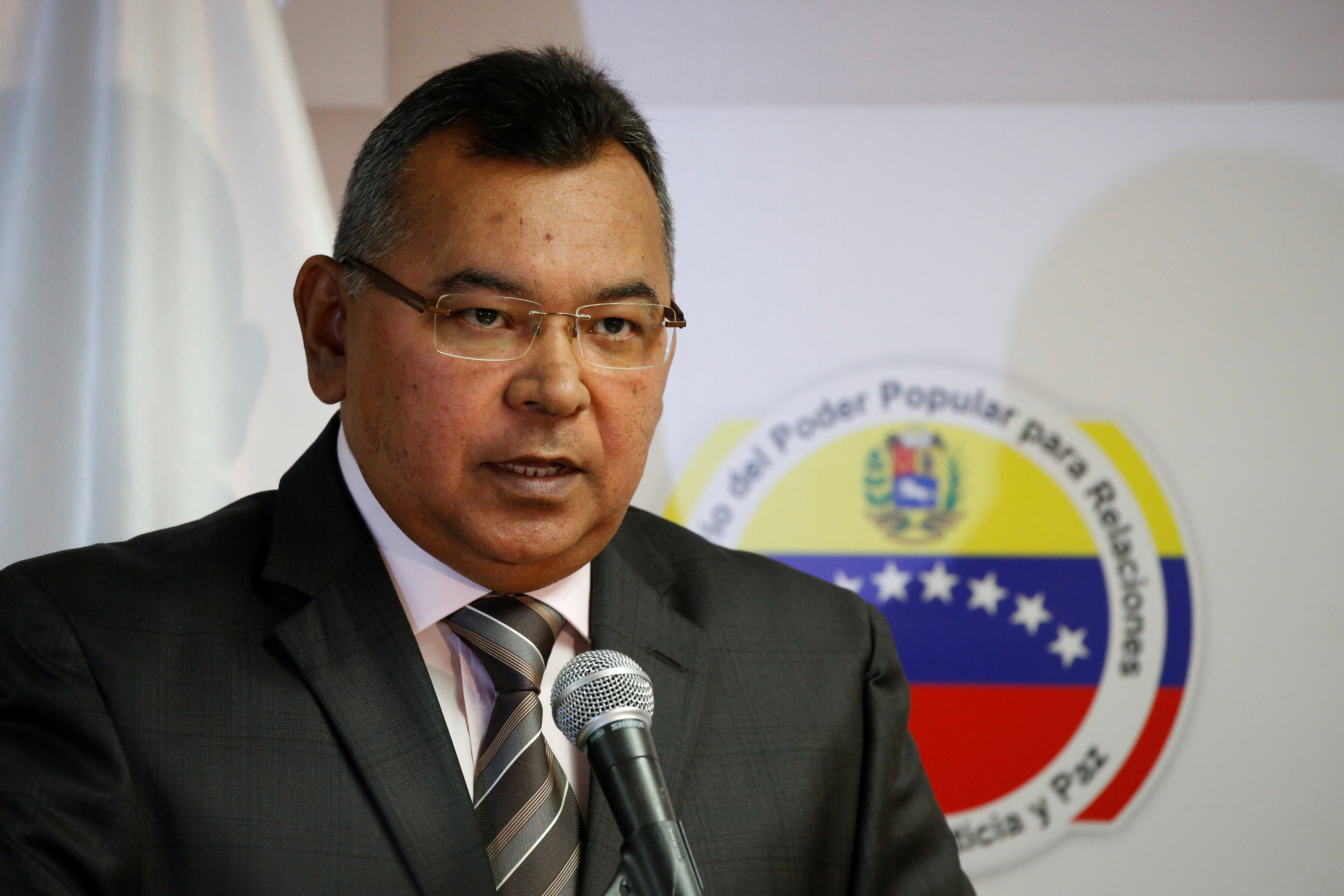 Ministro venezolano rechaza acusaciones de narcotráfico de EU
