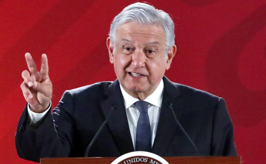 Confirma AMLO que Sedena construirá las dos pistas en aeropuerto de Santa Lucía