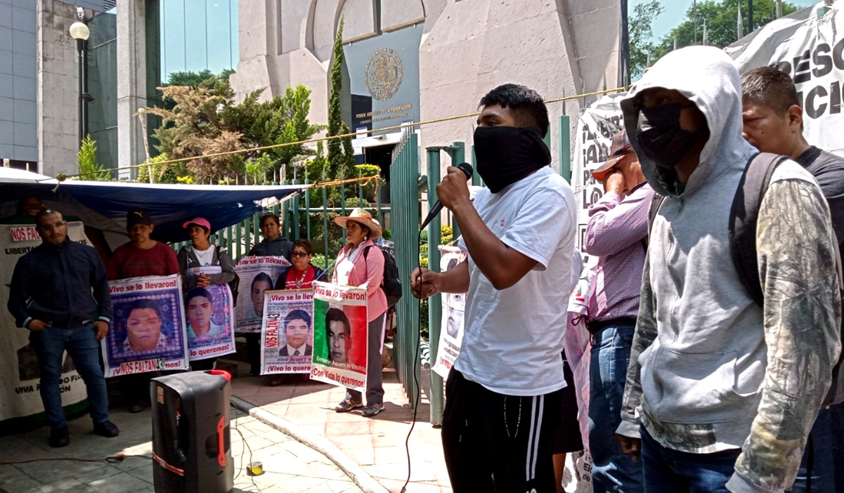 Caso Ayotzinapa: familiares de normalistas piden al Poder Judicial homologar procesos penales