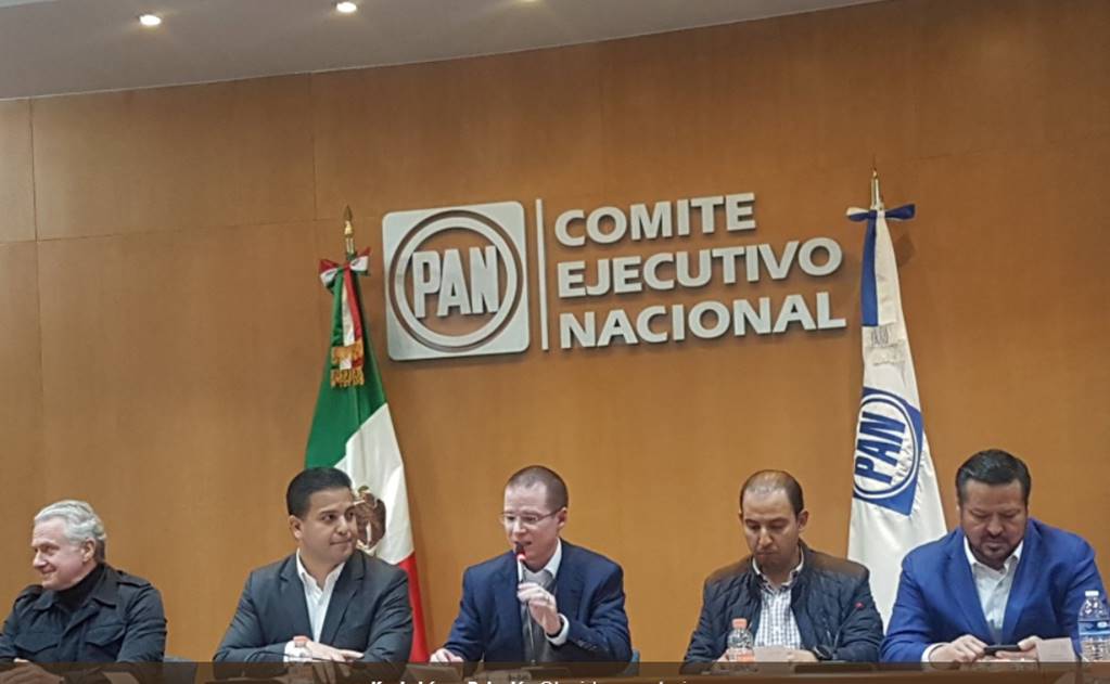 Ricardo Anaya presenta su renuncia a la dirigencia del PAN