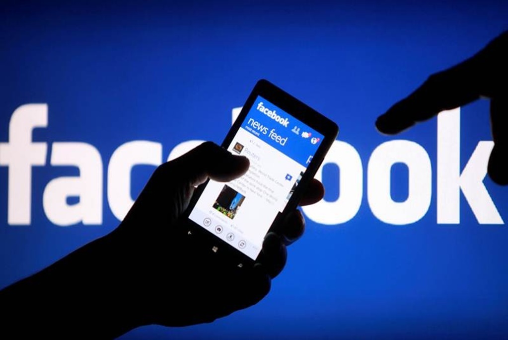 Facebook instalará centro para combatir noticias falsas