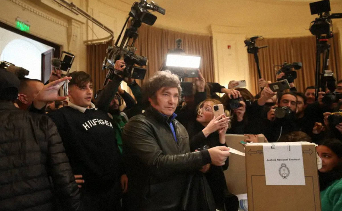 Ultraderecha de Javier Milei habla de “momento histórico”, tras ganar primarias en Argentina