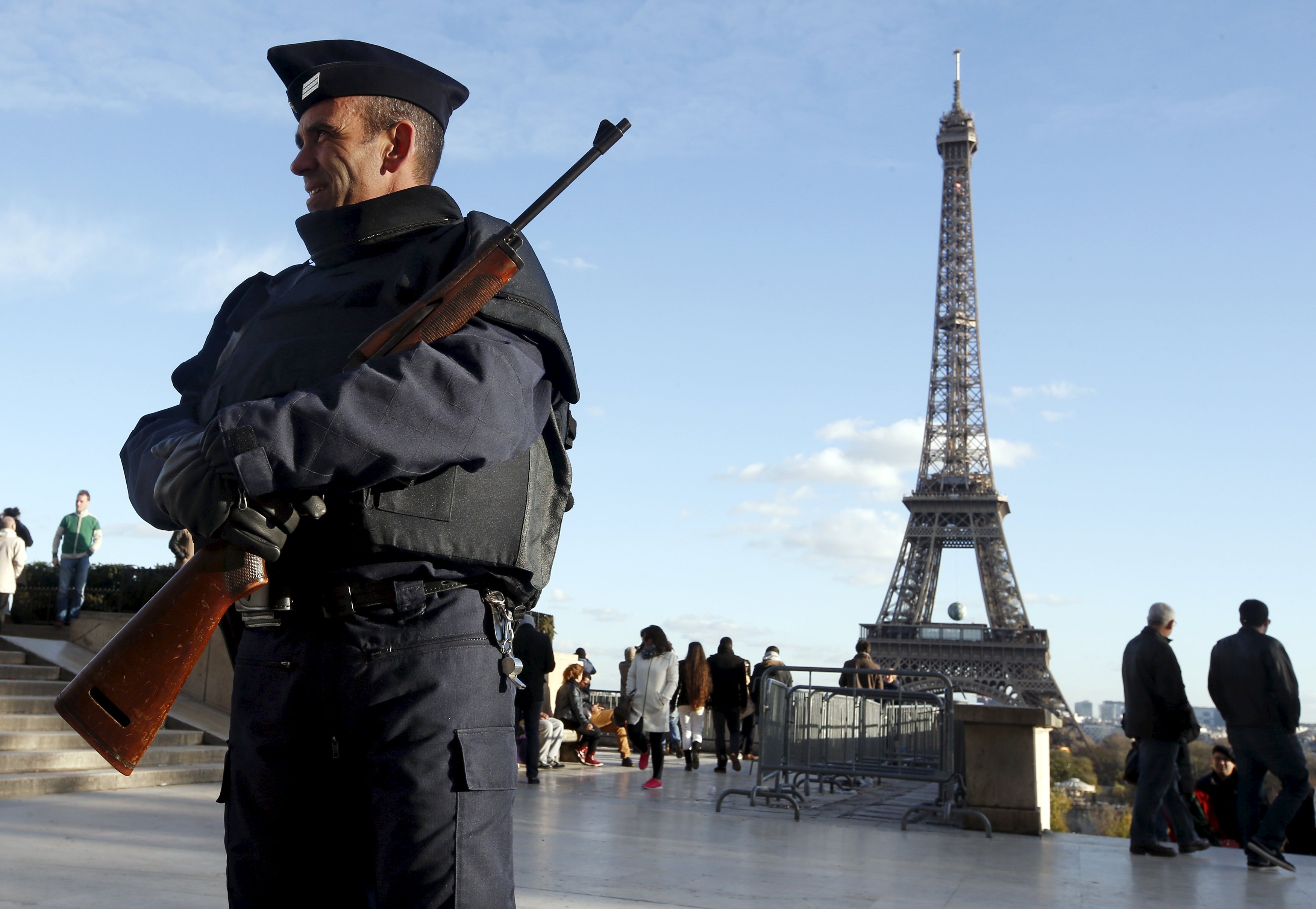 Más de 117 detenciones en Francia tras estado de emergencia