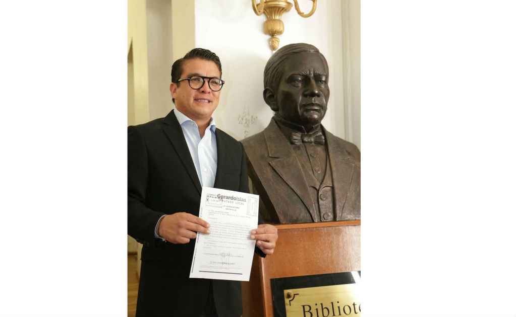 Diputado de Nueva Alianza busca gubernatura interina de Puebla