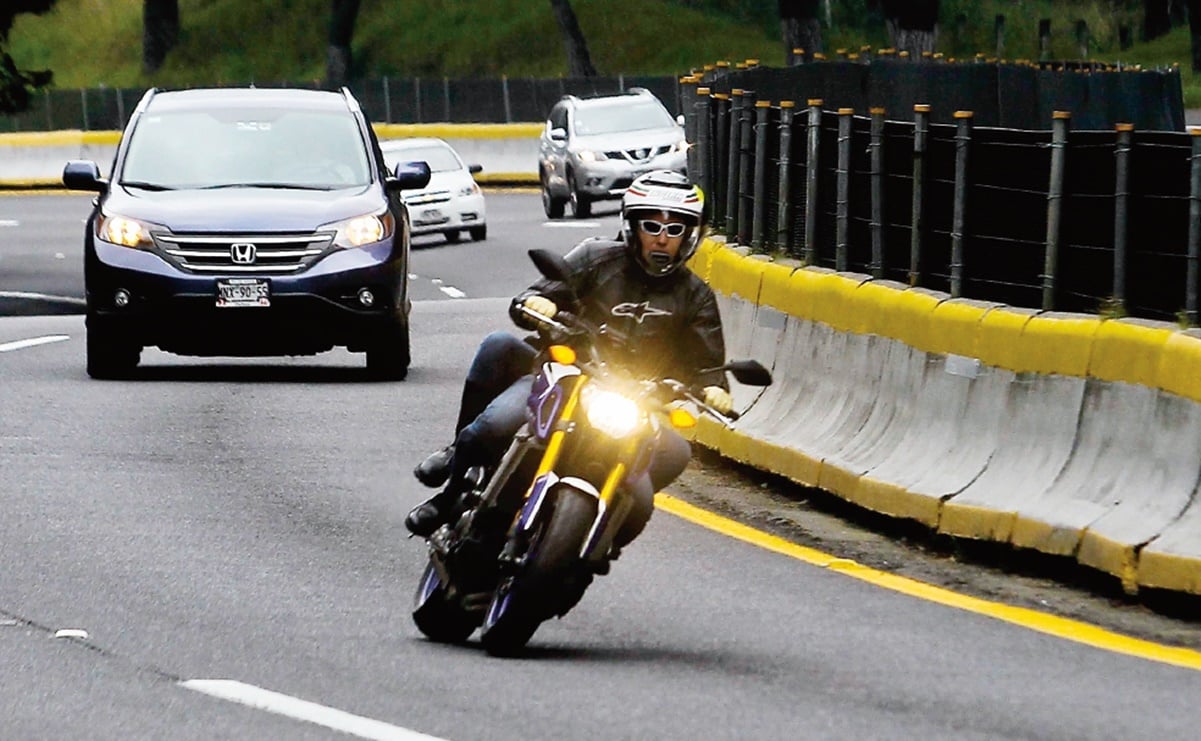 México-Cuernavaca la autopista donde los motociclistas llegan a circular a 265 km/h
