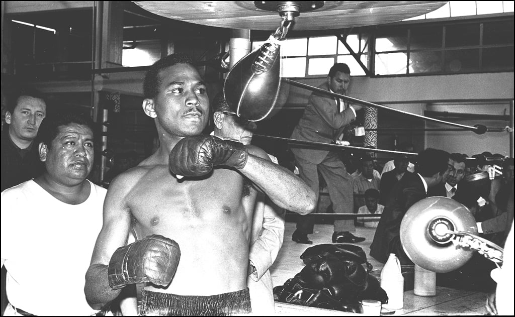 ¿Quién fue el mítico boxeador 'Mantequilla' Nápoles?