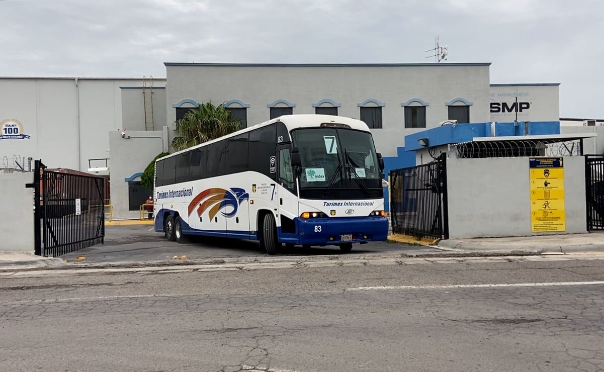 Empleados de maquiladoras en Reynosa reciben vacuna antiCovid en EU