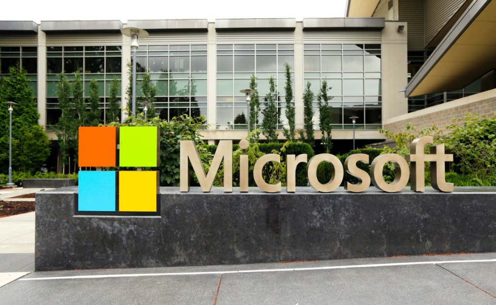 Apagón informático global: los 4 puntos clave de la falla de Microsoft que provocó caos