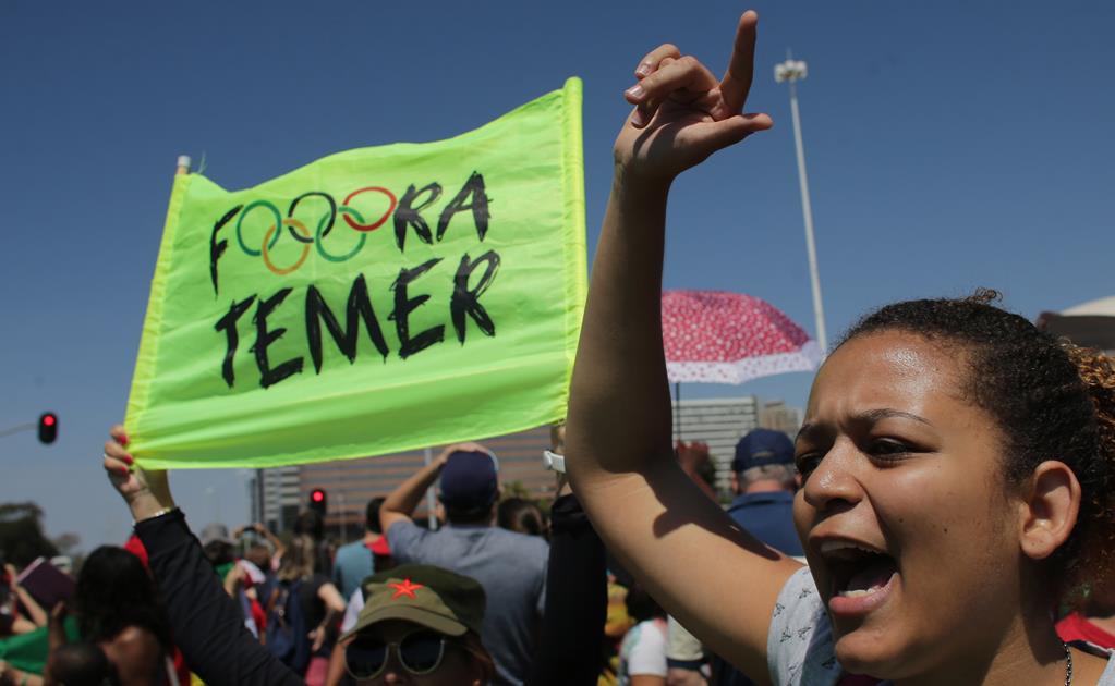 Brasileños piden salida de Temer y elecciones adelantadas 