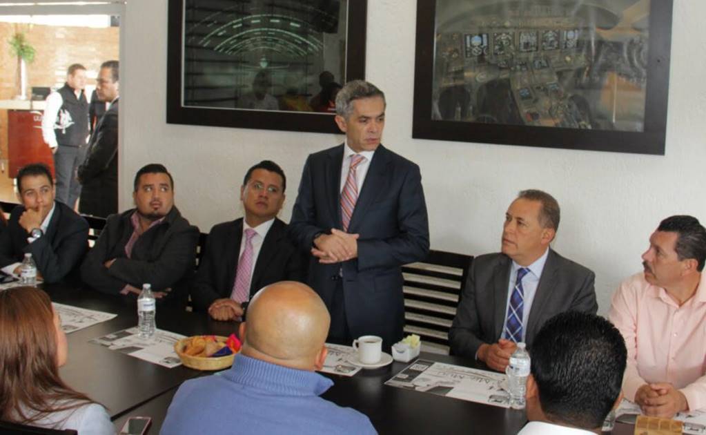 Mancera pide a ediles sumarse a lucha para aumentar salario mínimo