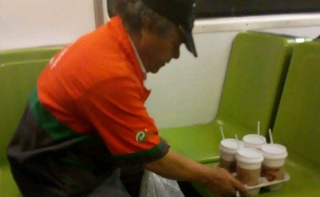 “No es la primera vez que veo trabajadores del Metro trayendo café”