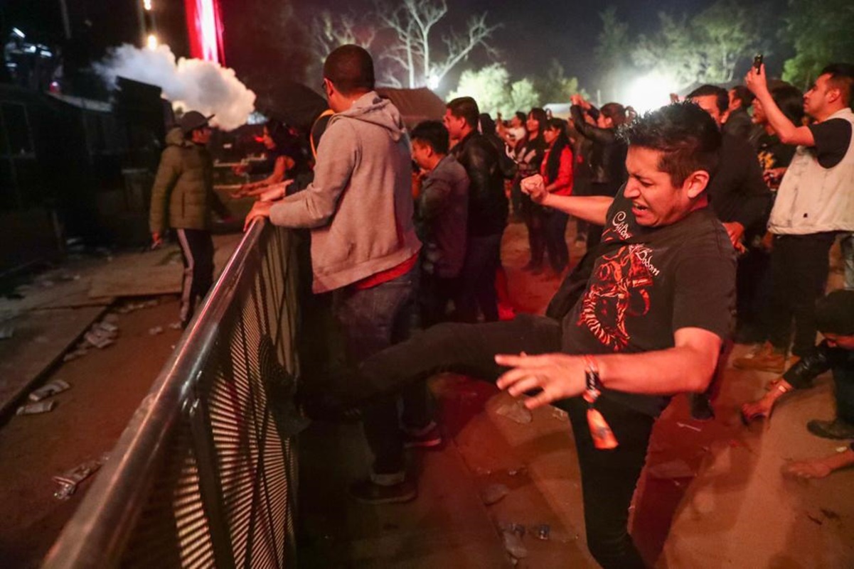 Grupos de choque provocan caos en el KnotFest; cancelan Slipknot y Phil Anselmo
