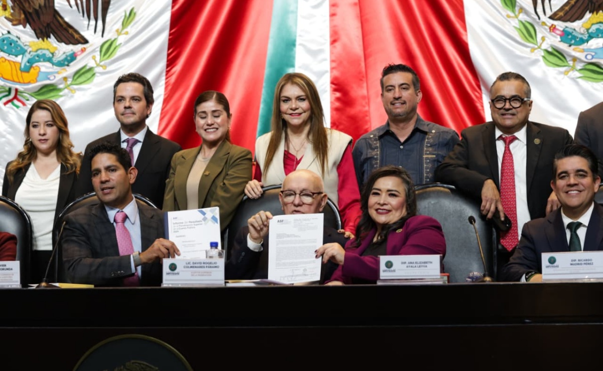 Sheinbaum participa en simulacro regional desde Palacio Nacional