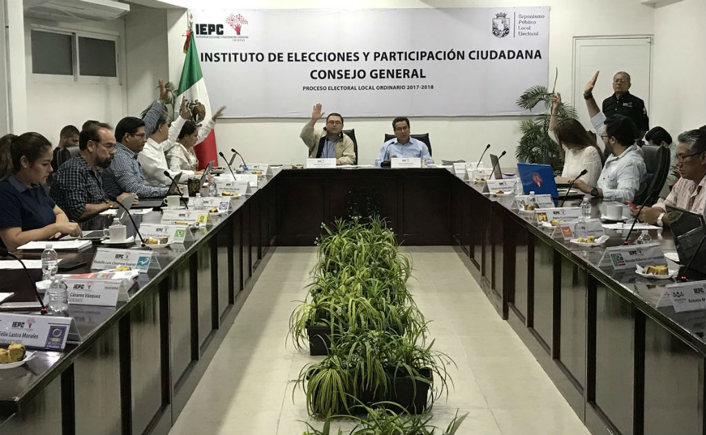 Políticos y partidos reprueban la renuncia de 36 "Juanitas" en Chiapas
