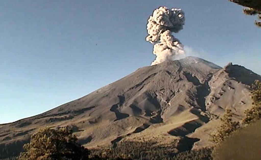 "Popo" registra 105 exhalaciones de baja intensidad