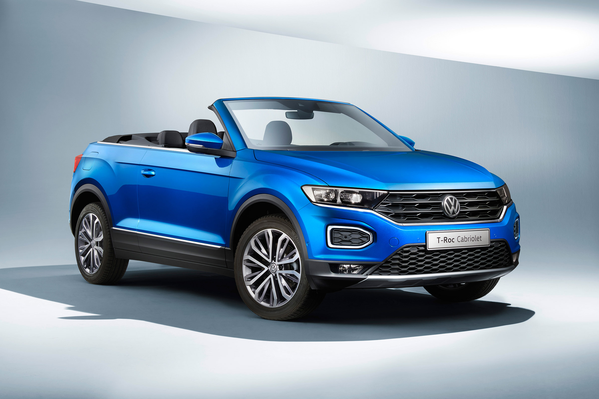 Volkswagen presenta el SUV T-Roc convertible 