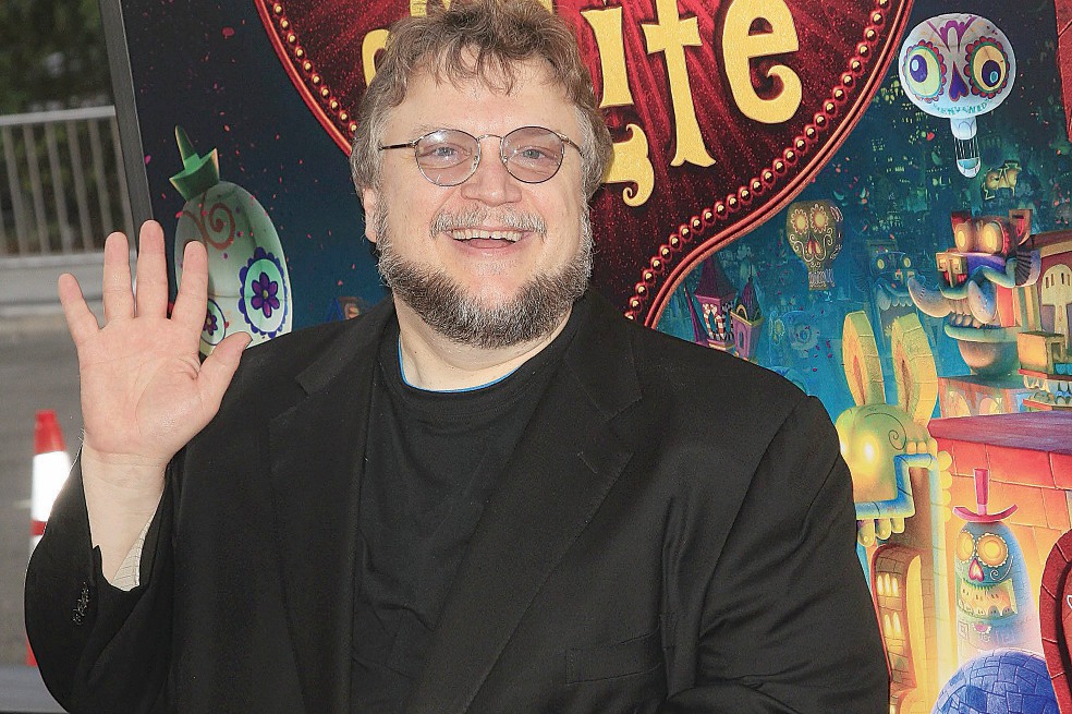 Del Toro ve su novela en cine