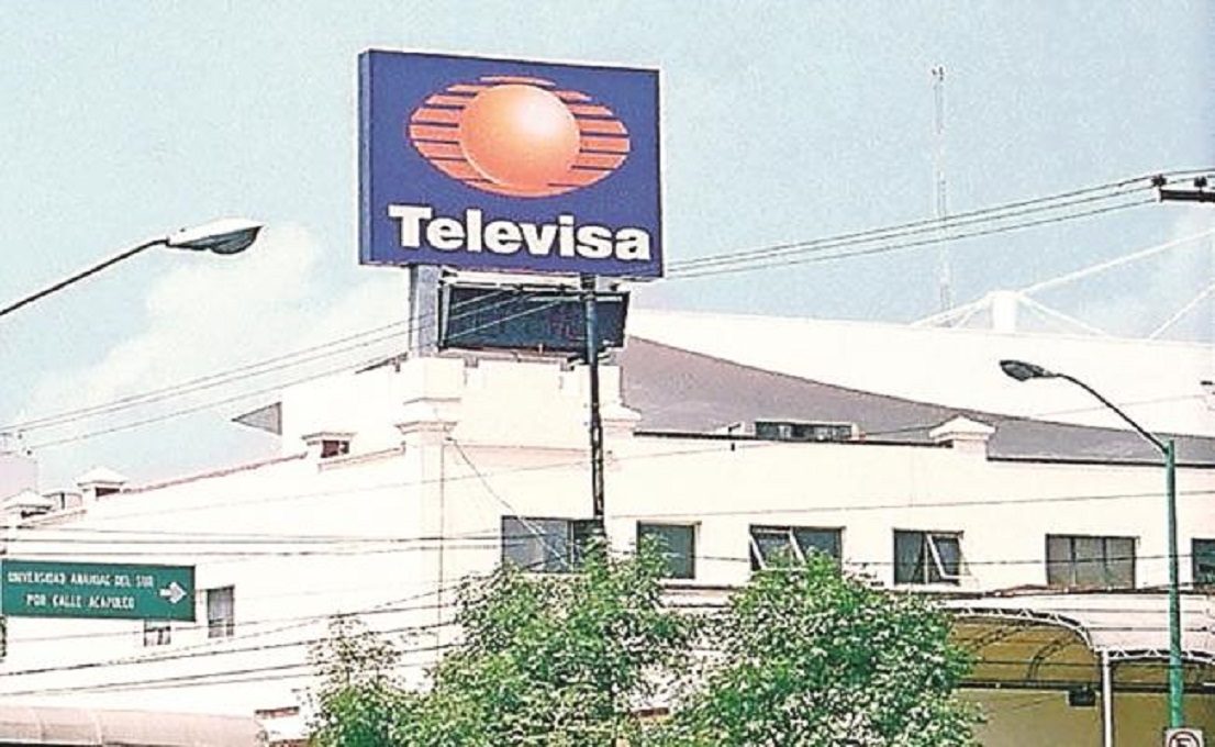 Salida de Emilio Azcárraga tira acciones de Televisa