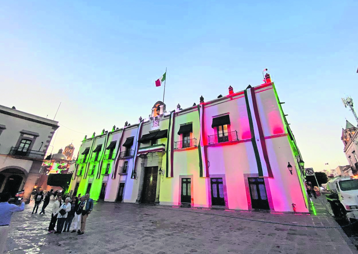 Ya está lista para la fiesta patria la Casa de la Corregidora