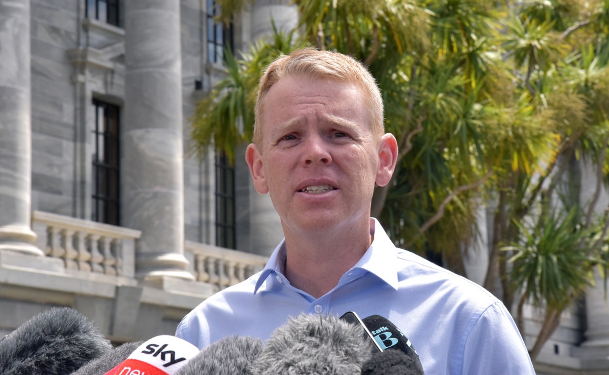 Votan formalmente por Chris Hipkins para reemplazar a Jacinda Ardern en gobierno de Nueva Zelanda