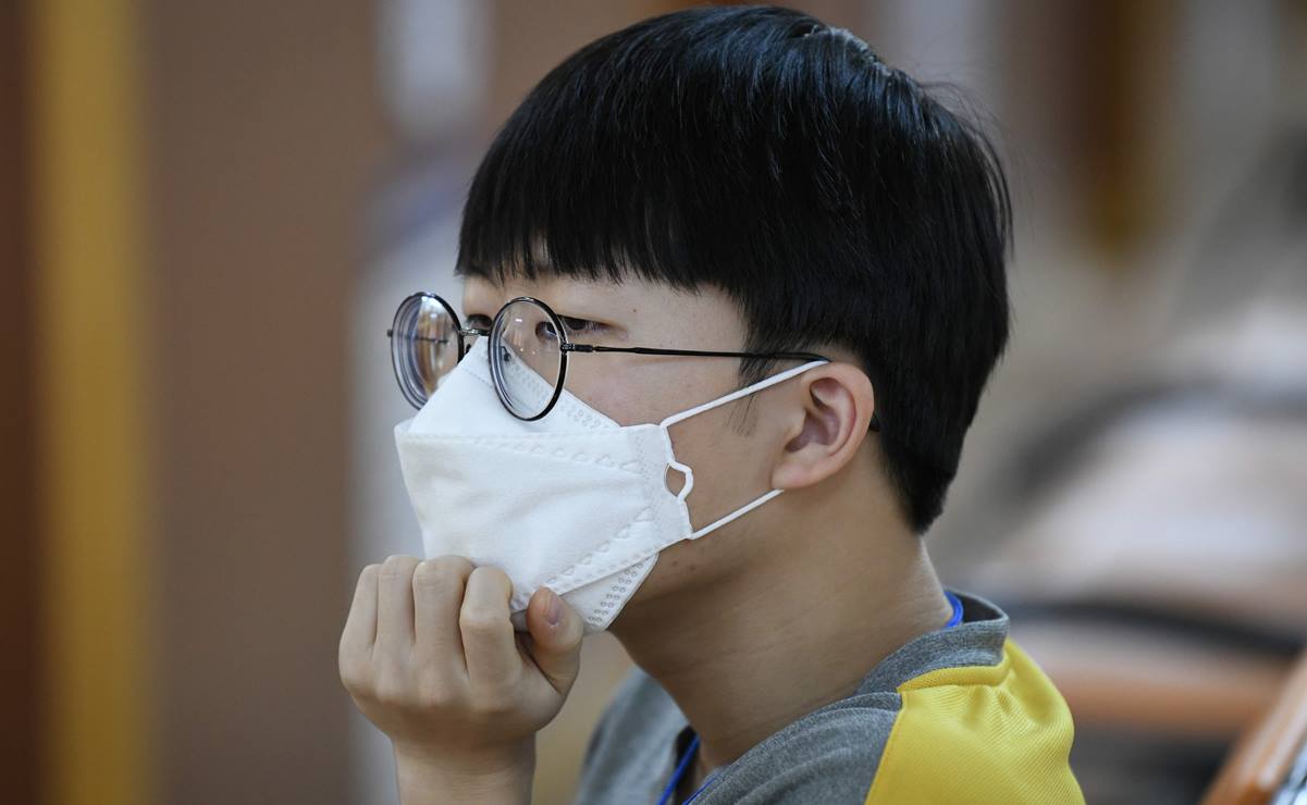 China pide ayuda urgente para máscaras y equipos de protección por coronavirus