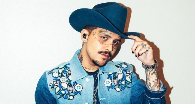 Cazzu comparte la foto más tierna de Christian Nodal junto a su bebé